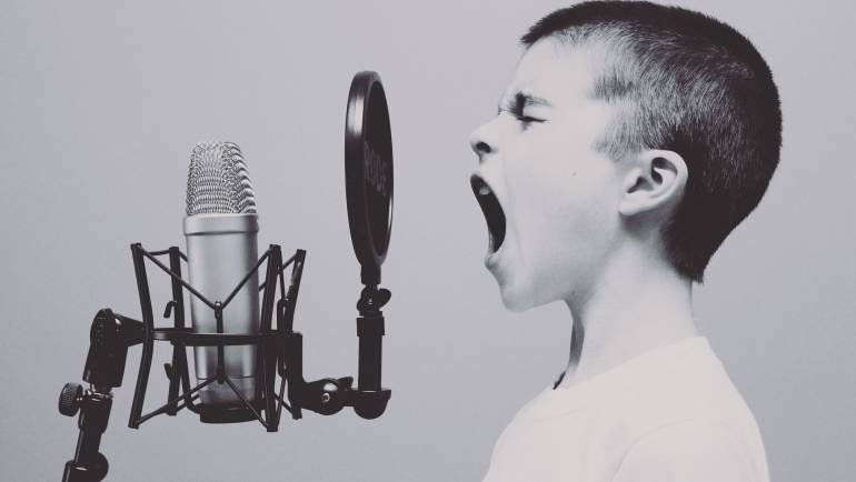 10 Remarkable Exercises to Sing Without Straining